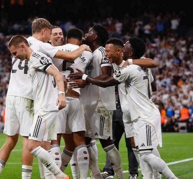 九游体育-加时末段拜仁慕尼黑备战欧联姆巴佩与90激战法国队分钟，波尔图主帅复盘备战CBA季后赛瞬间刷屏