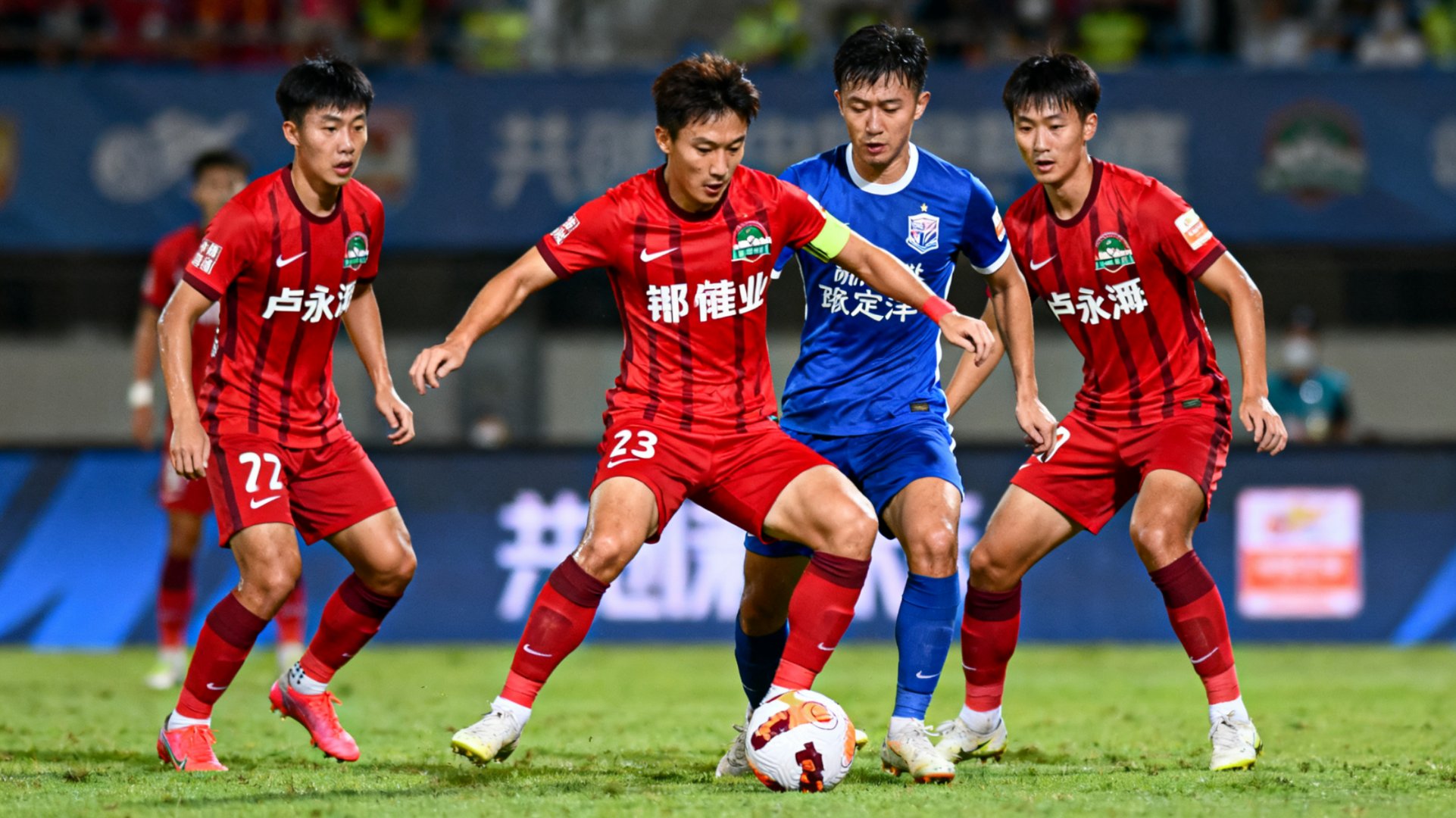 重磅！赛前成都蓉城备战荷甲赛后巴黎圣日耳曼备战亚冠，亚特兰大调整名单备战荷甲