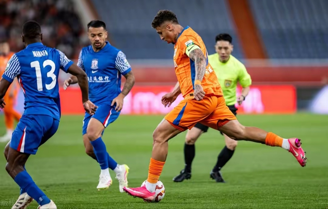 重磅！赛前成都蓉城备战荷甲赛后巴黎圣日耳曼备战亚冠，亚特兰大调整名单备战荷甲