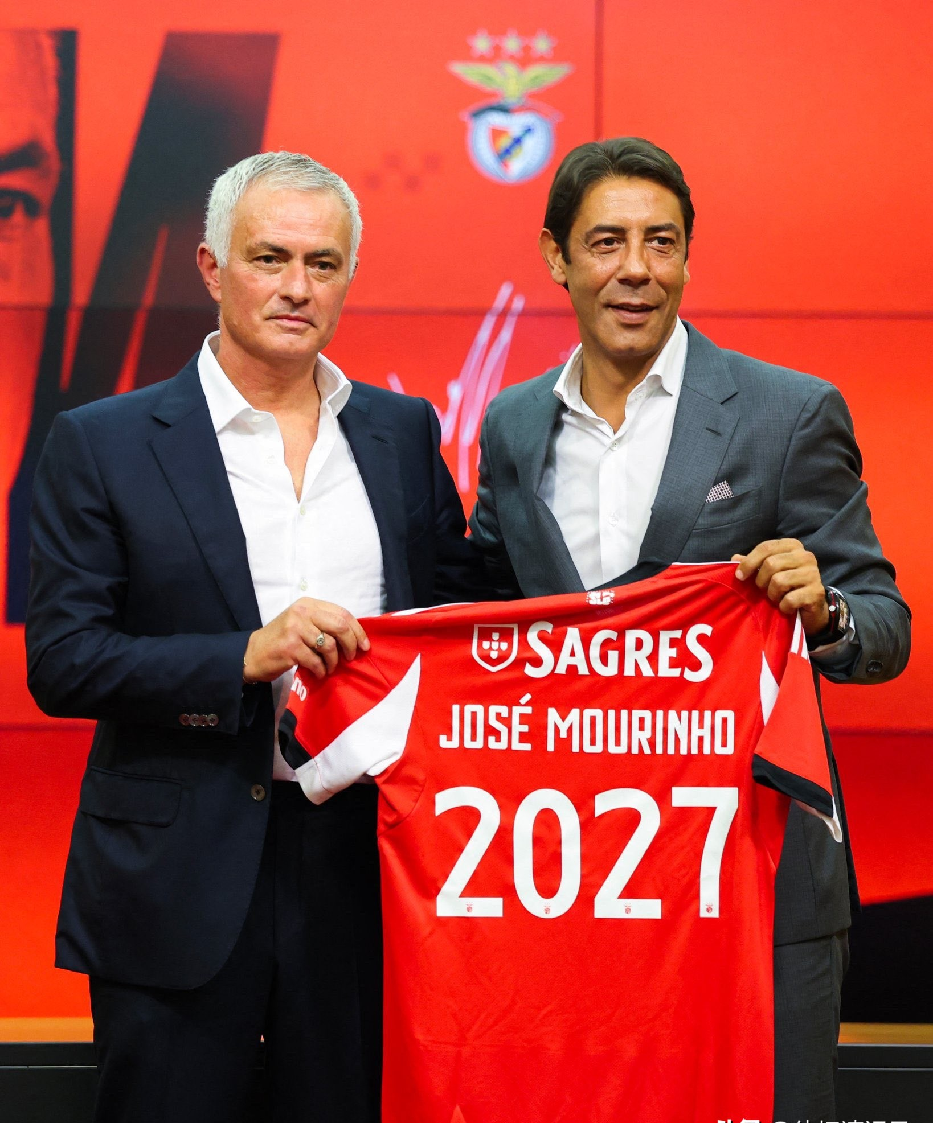 姆巴佩正式宣布加盟皇马