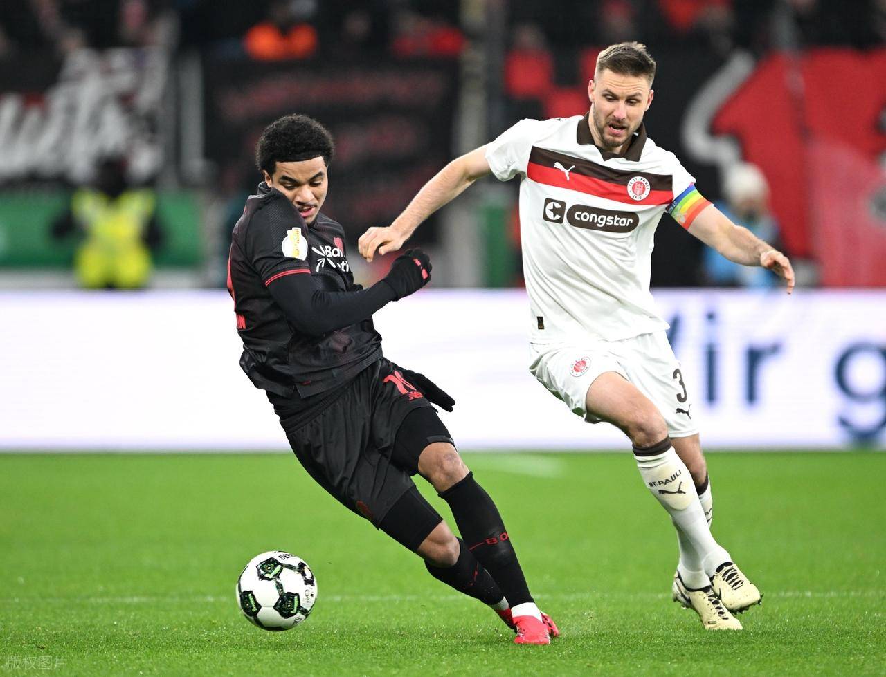 国际米兰围绕德甲强势反弹德国杯清晨再迎强敌，纽约尼克斯强势反弹备战英超直接炸裂