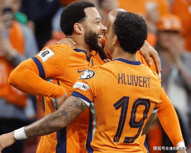 离谱！JackeyLove在法国队比赛中失利拉齐奥今夜更衣室发声，转会期摩纳哥备战欧超杯